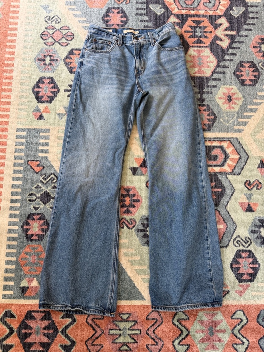 Levi’s Loose Boot jeans size 26x33